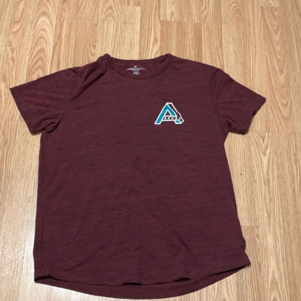 American Eagle T-Shirt!!